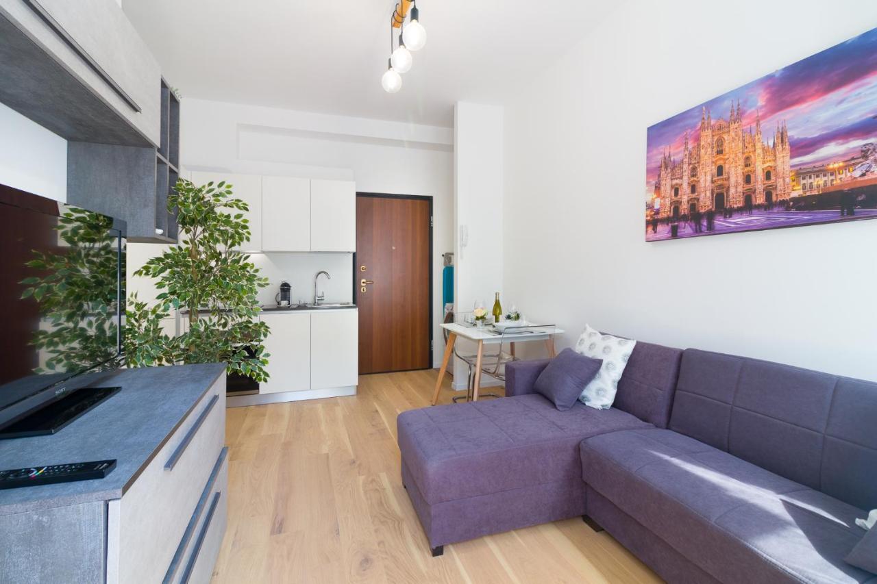 Bright Terrace In Milano Apartment ภายนอก รูปภาพ