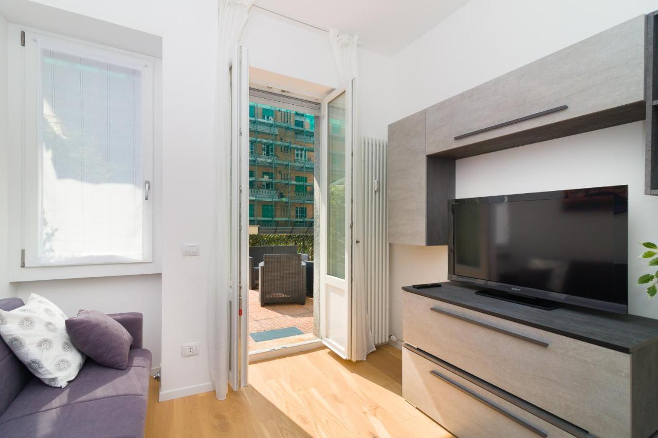 Bright Terrace In Milano Apartment ภายนอก รูปภาพ